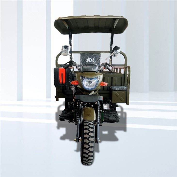 Moto Triporteur a tre ruote