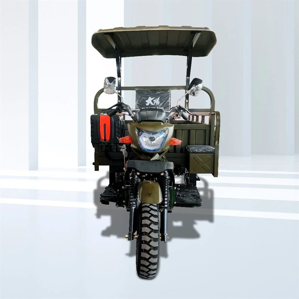 300cc Engine, Powerful Drive, Efficient Delivery